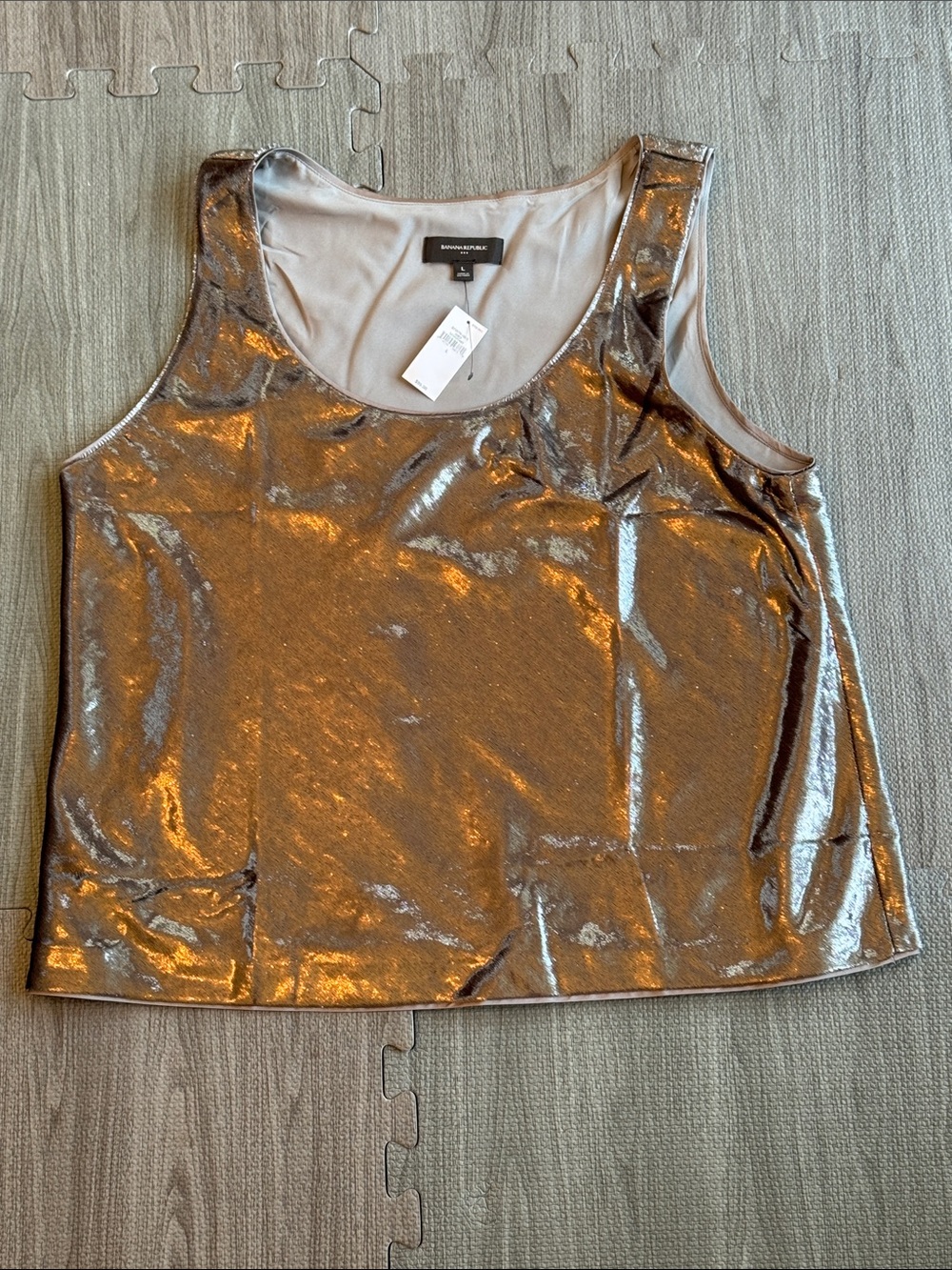 Banana Republic Silver Textured Tank - Women’s Size L